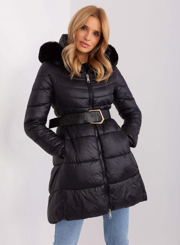 Manteau long matelassé avec capuche en fausse fourrure noir