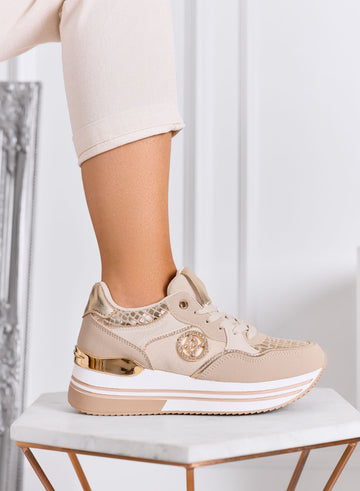 JENNY - Zapatillas beige con cuña y detalles metalizados