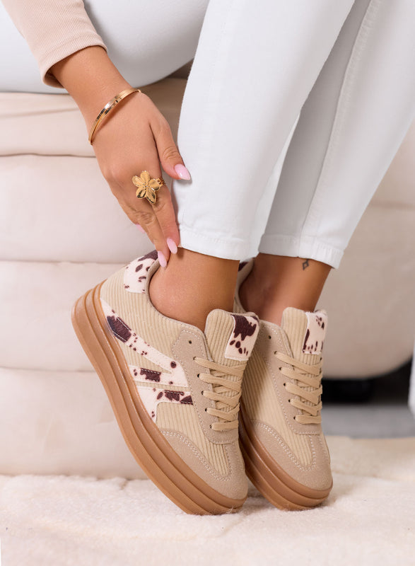 JOLENE - Zapatillas beige con estampado y suela plataforma