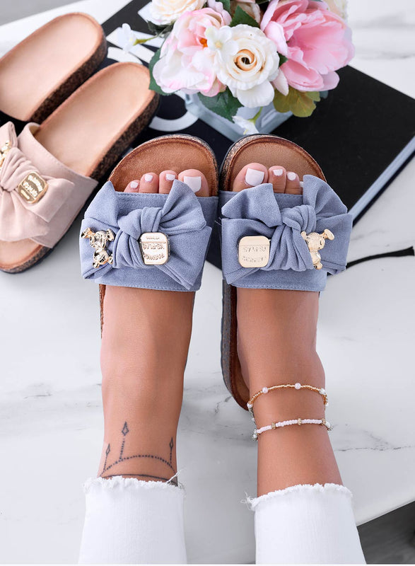 MARINA - Light blue slide sandals with bow and gold teddy