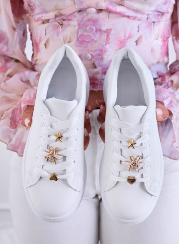 Zapatillas blancas con abeja joya