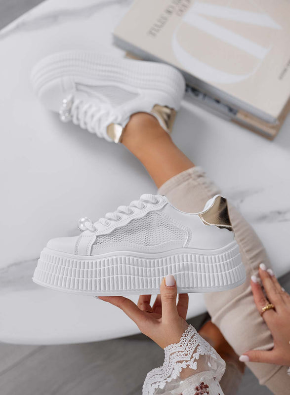 MIRELA - Zapatillas blancas con inserciones doradas, suela ondulada y diseño de malla