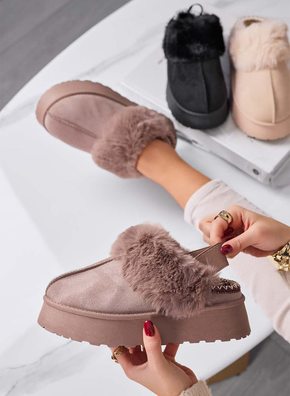 NITRA - Zapatillas marrones acolchadas con pelo sintético y elástico en la parte trasera