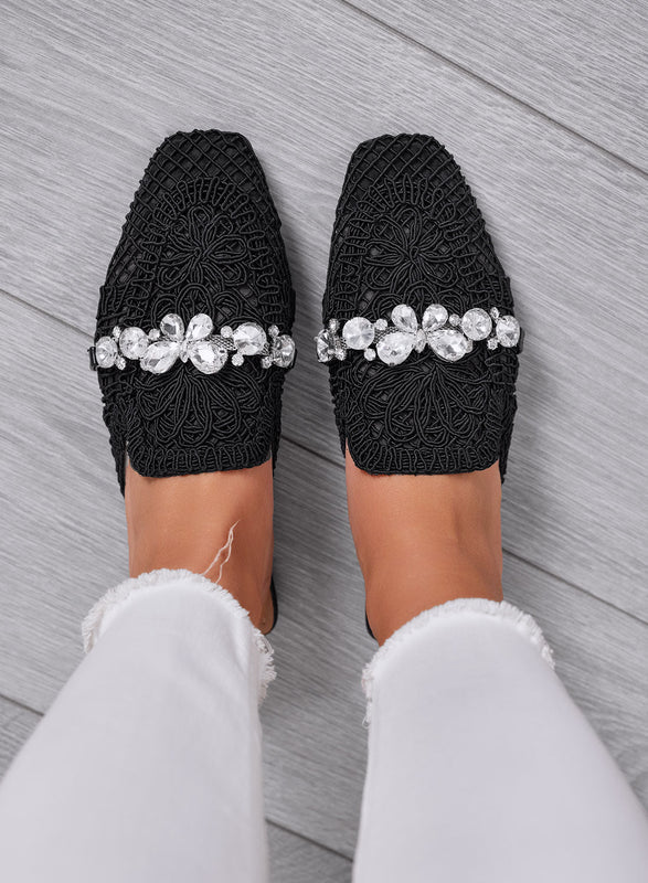ORIETTA - Sabot en encaje negro con strass y punta cuadrada