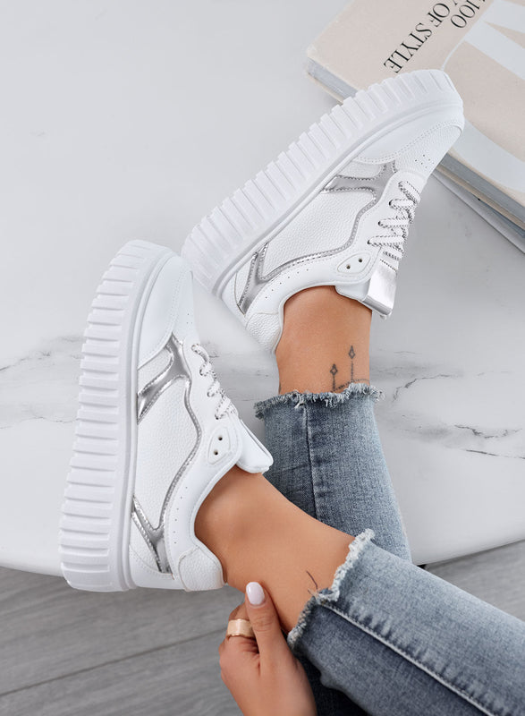 PAMELA - Zapatillas blancas con plataforma y detalles plateados