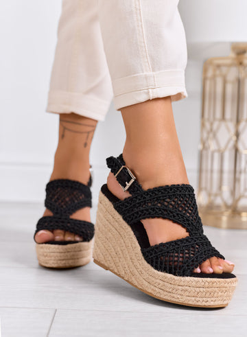 PEARL - Black sandals with rope wedge and crochet weave