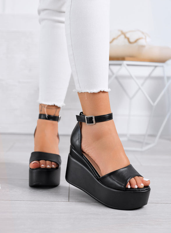 PENNY - Sandalias negras tipo plataforma con cinturón en el tobillo