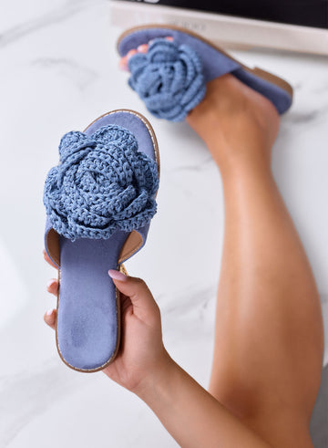 SARAH - Blue slippers with Maxi Crochet Flower