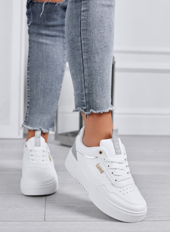 SHINE - Zapatillas blancas con detalles grises y la inscripción Love