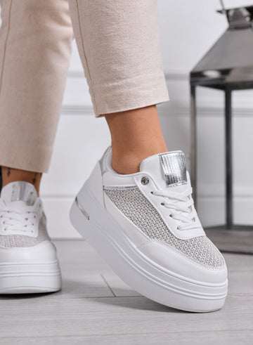 SONIA - Sneakers bianche con inserti in tessuto e dettagli argento