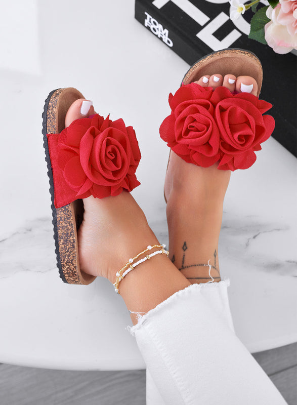 SUMMER - Sandalias rojas tipo chancla con flores aplicadas
