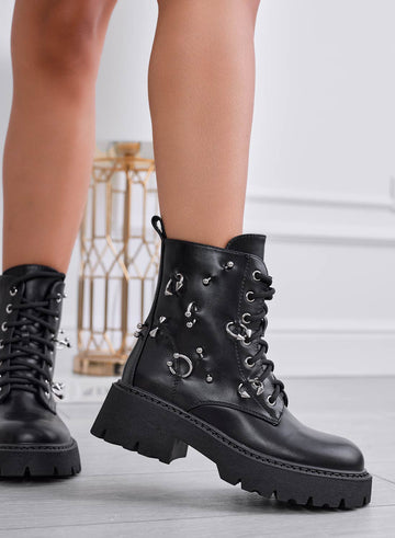 TAMARA - Botines negros estilo biker con aplicaciones plateadas