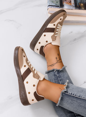 WESTON - Sneakers beige con margherite ricamate e suola marrone