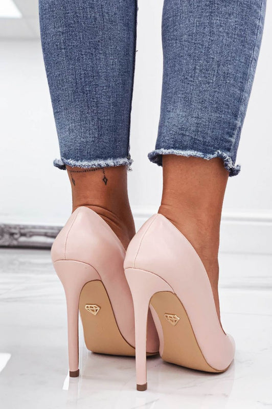 Pink faux leather pumps with high heel