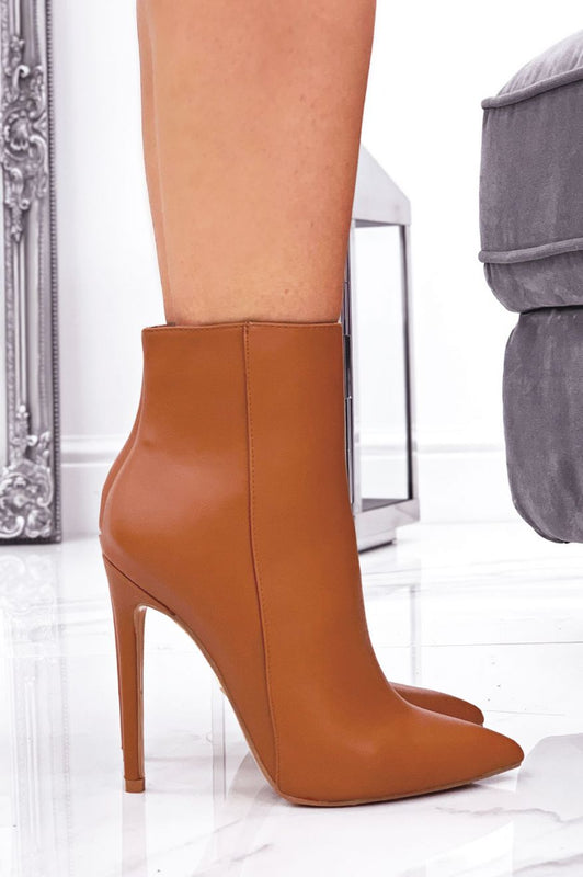 Camel ankle boots in faux leather with high heel