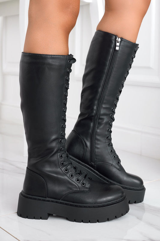 Bottes noires à lacets style militaire