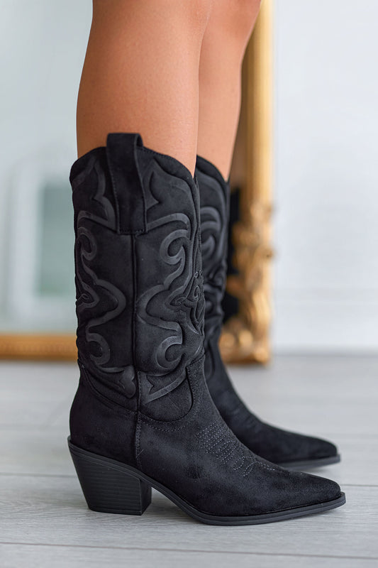 Black camperos ankle boots with comfortable heel