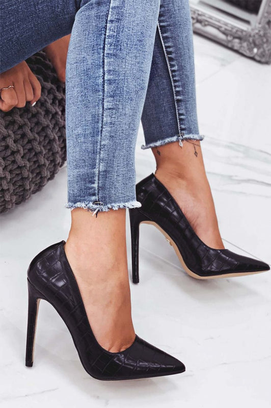 Decolletè nere in finta pelle coccodrillo con tacco alto