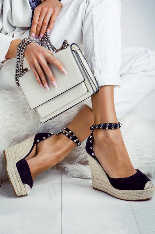 Alpargatas negras con cuña alta y tachuelas Dominic