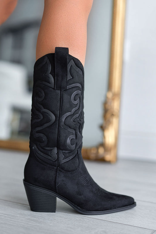 Black camperos ankle boots with comfortable heel