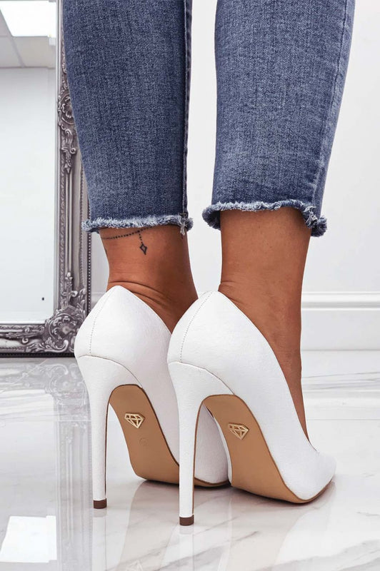 Decolletè bianche effetto pitonato con tacco alto