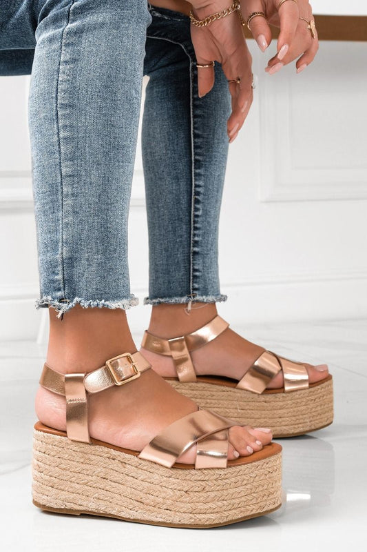 Sandali espadrillas oro rosa con zeppa in corda