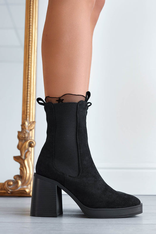 Tronchetti neri scamosciati con elastico laterale