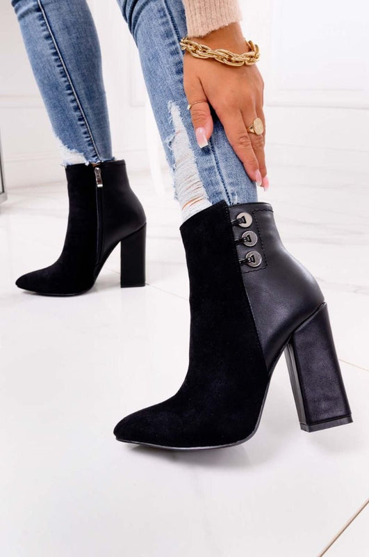 Bottines noires en daim avec arrière en simili cuir Silvia Gala