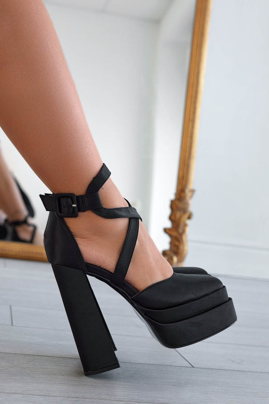 FRANNIE - Black Alexoo pumps with high heel and platform