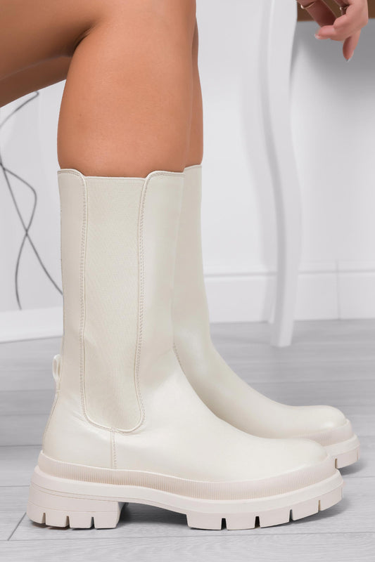 Stivaletti beige Alexoo con elastico laterale