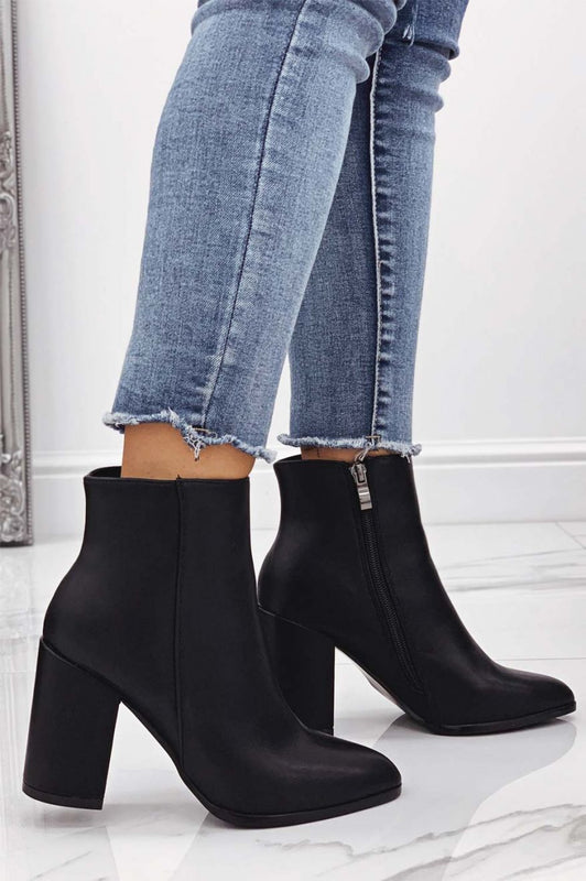 Black ankle boots in faux leather with comfortable heel