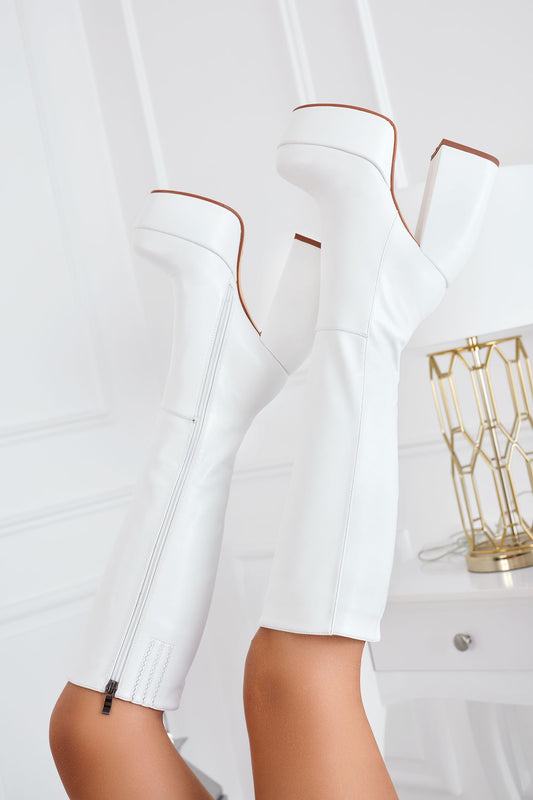 Bottes blanches à plateforme Alexoo avec talon haut courbé