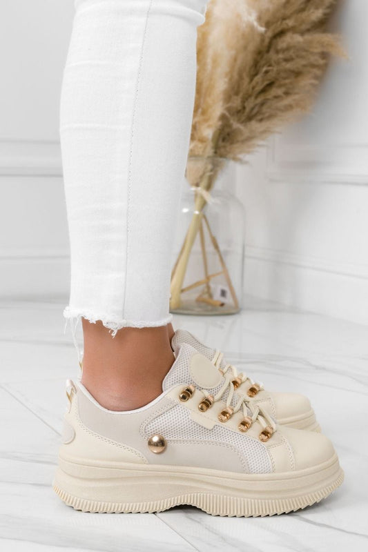 Beige sneakers with button and gold hooks